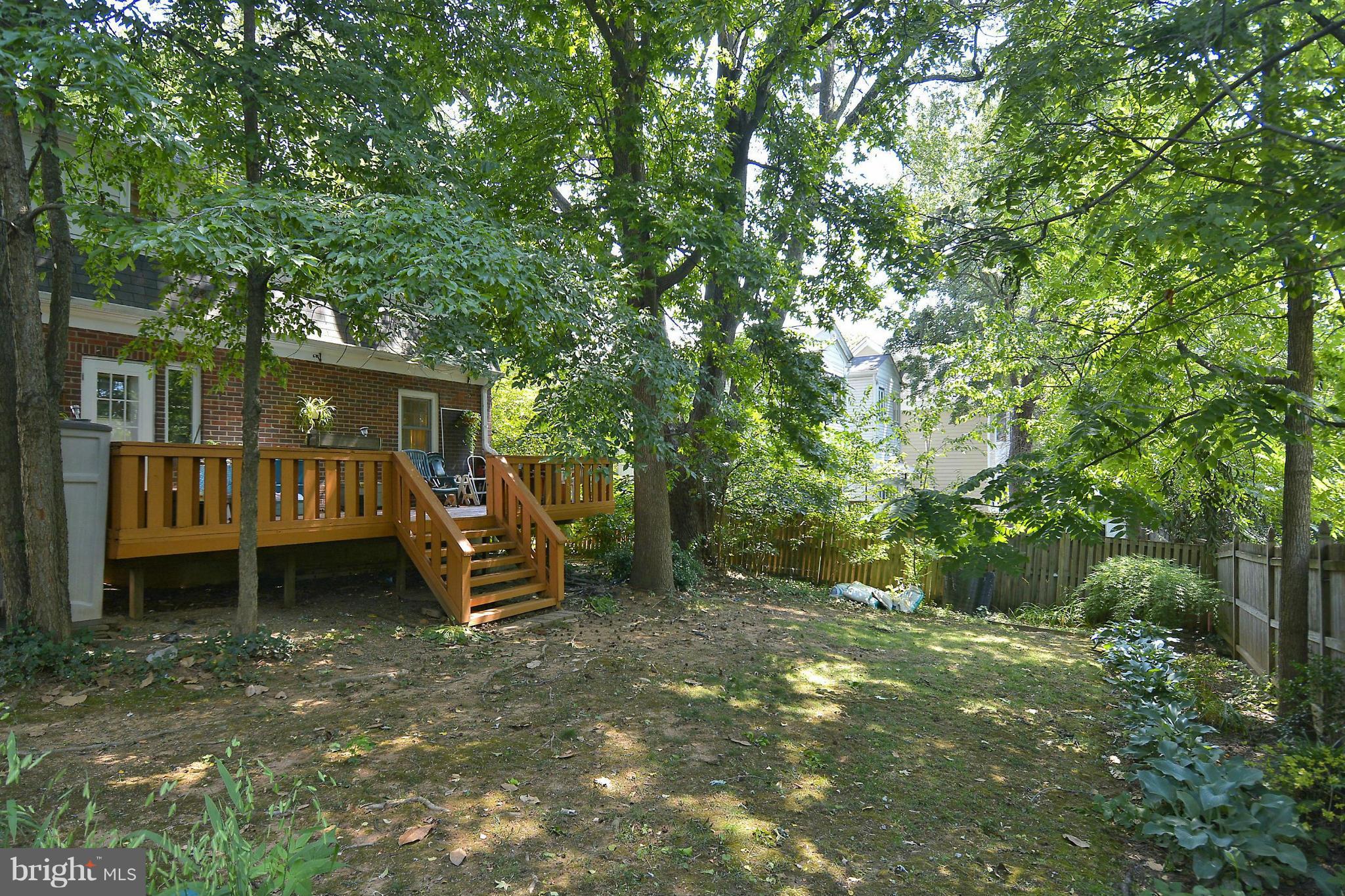 5320 Yorktown Road Bethesda, MD 20816 - Photo 7 of 7 Exterior (Rear)