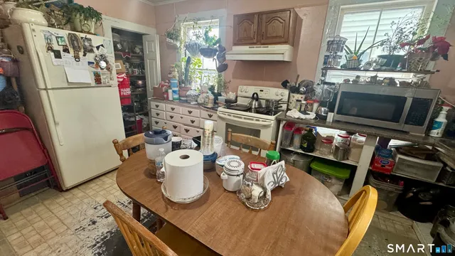 $270,000 | 185 Springdale Avenue, Meriden, CT 06451