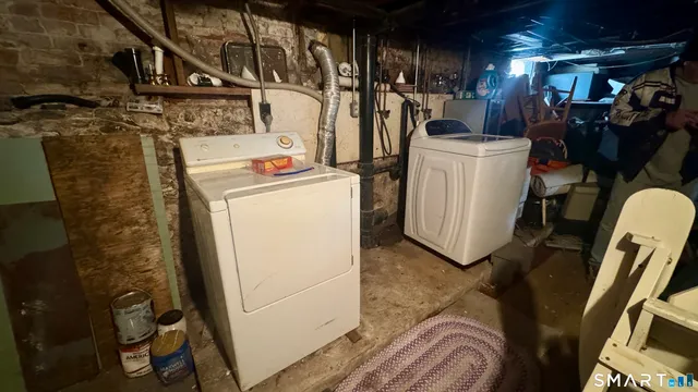 $270,000 | 185 Springdale Avenue, Meriden, CT 06451