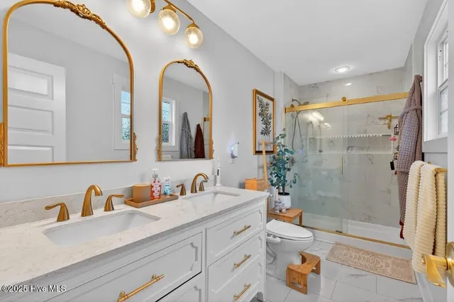 $289,000 | 208 Pollock Street, Pollocksville, NC 28573