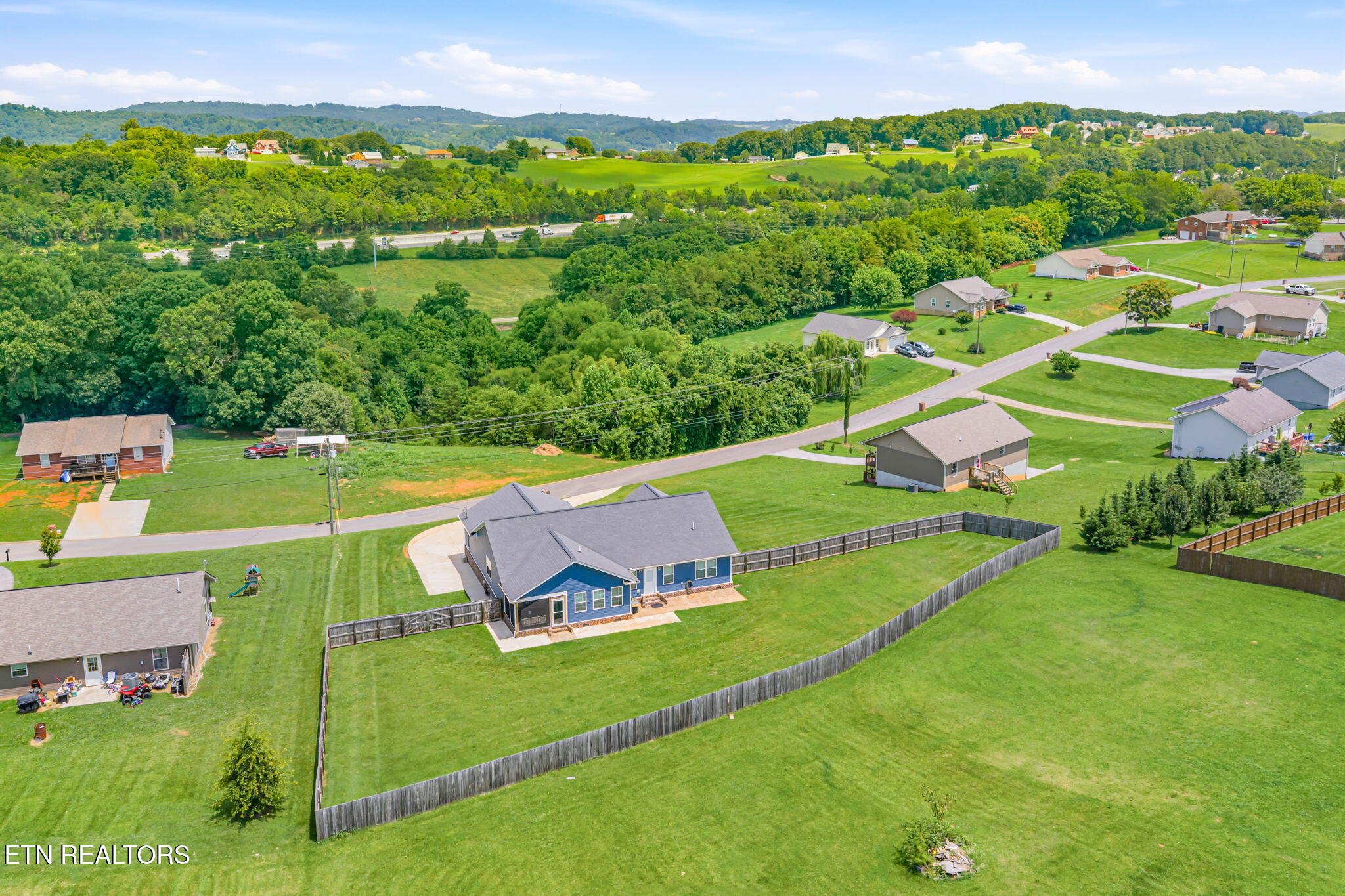 527 Low Valley Road Dandridge, TN 37725 - Photo 49 of 52 51-web-or-mls-527 Low Valley Drive-49