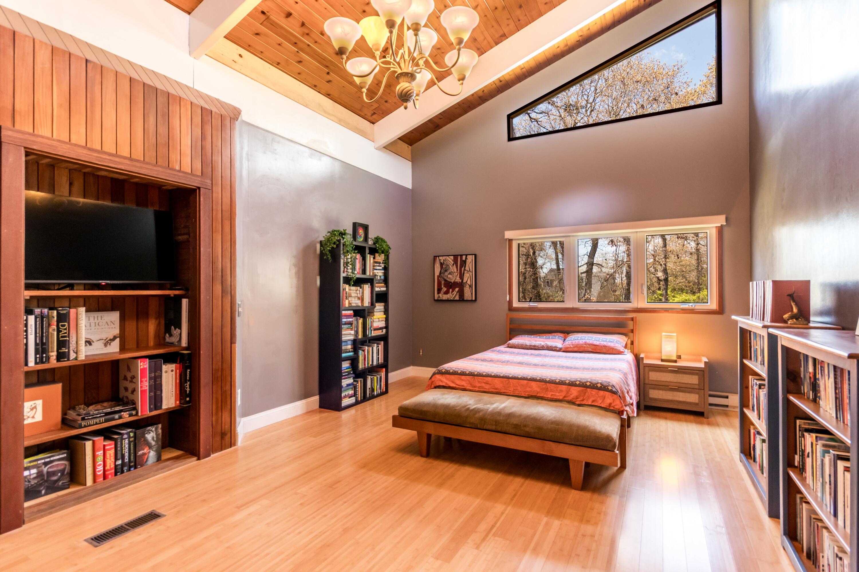 149 Wheeler Road Mashpee, MA 02649 - Photo 20 of 41 Primary bedroom with bamboo floors