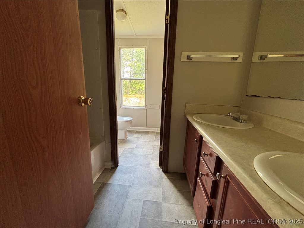 4738 Hickory Ridge Road Parkton, NC 28371 - Photo 11 of 14 Gallery Image 11