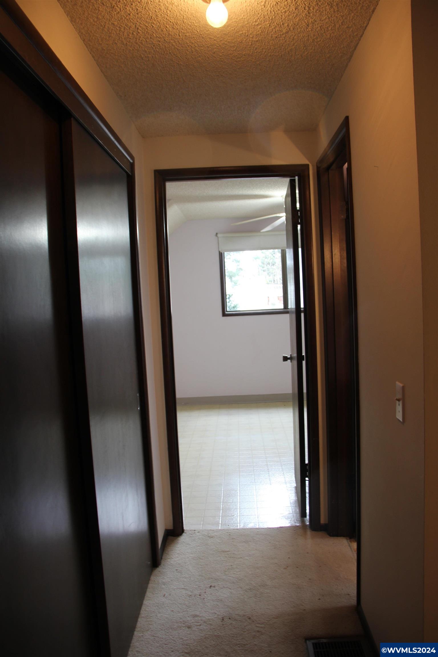 20589 Southwest Rosa Drive Beaverton, OR 97078 - Photo 32 of 39 Gallery Image 32
