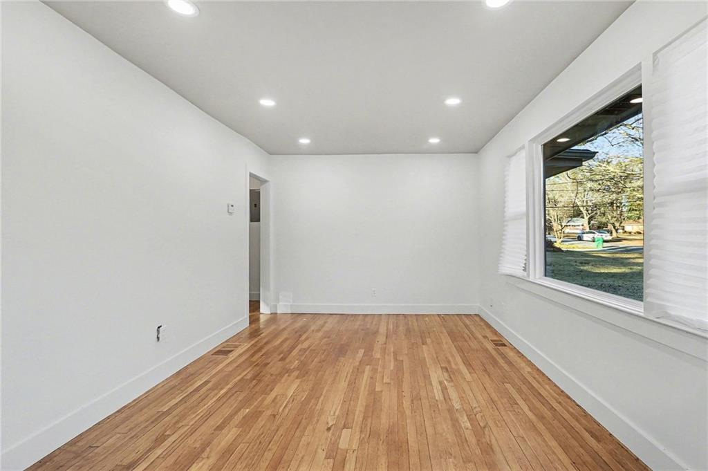 2213 Sharon Way Decatur, GA 30032 - Photo 14 of 40