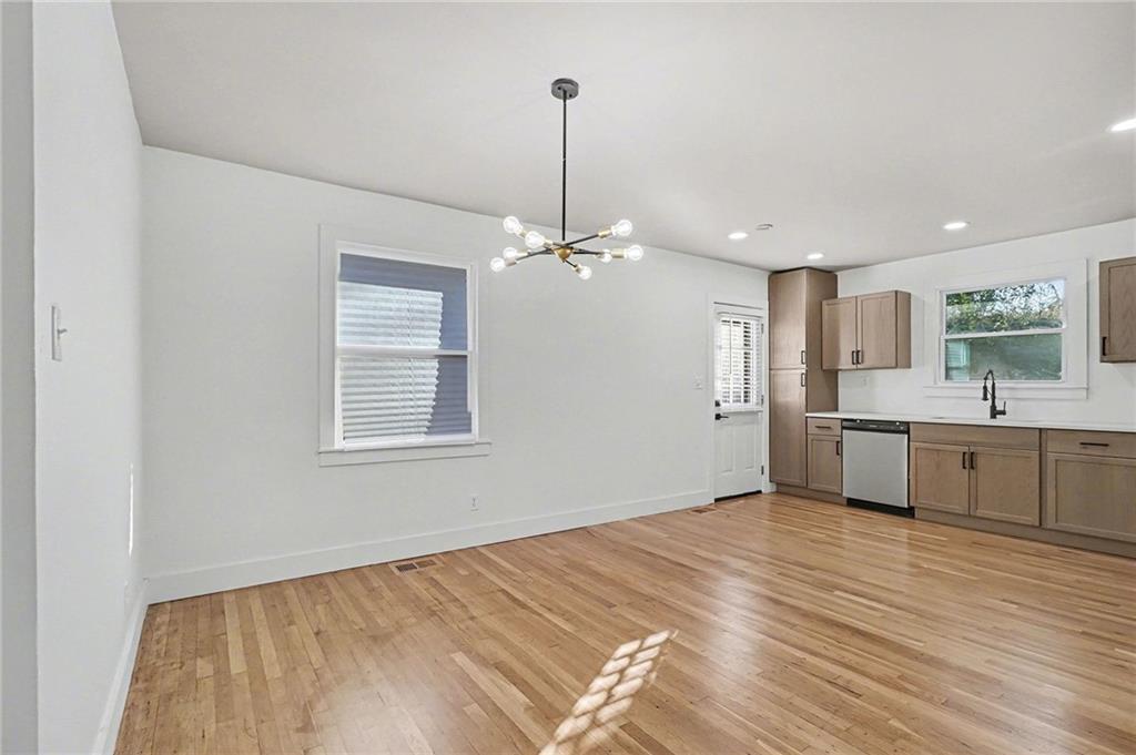 2213 Sharon Way Decatur, GA 30032 - Photo 18 of 40