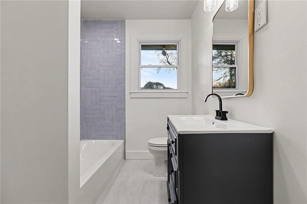 2213 Sharon Way Decatur, GA 30032 - Photo 25 of 40