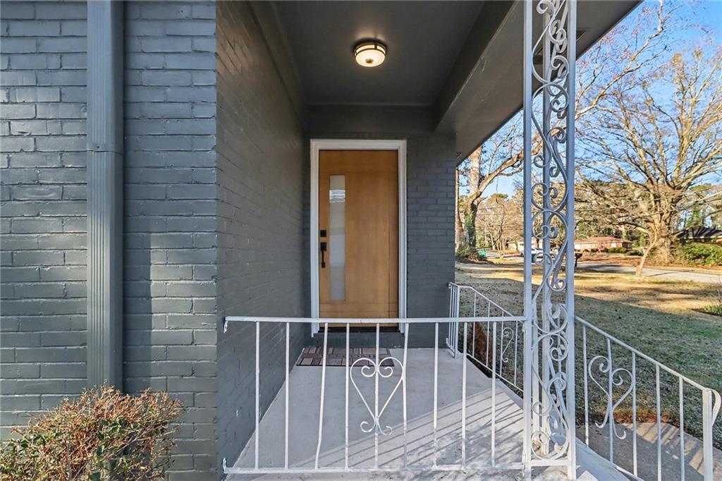 2213 Sharon Way Decatur, GA 30032 - Photo 34 of 40