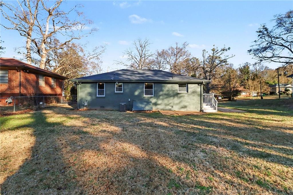 2213 Sharon Way Decatur, GA 30032 - Photo 39 of 40