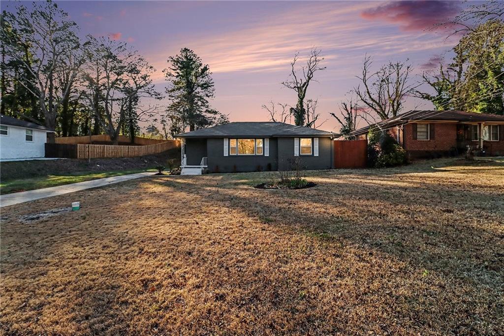 2213 Sharon Way Decatur, GA 30032 - Photo 5 of 40