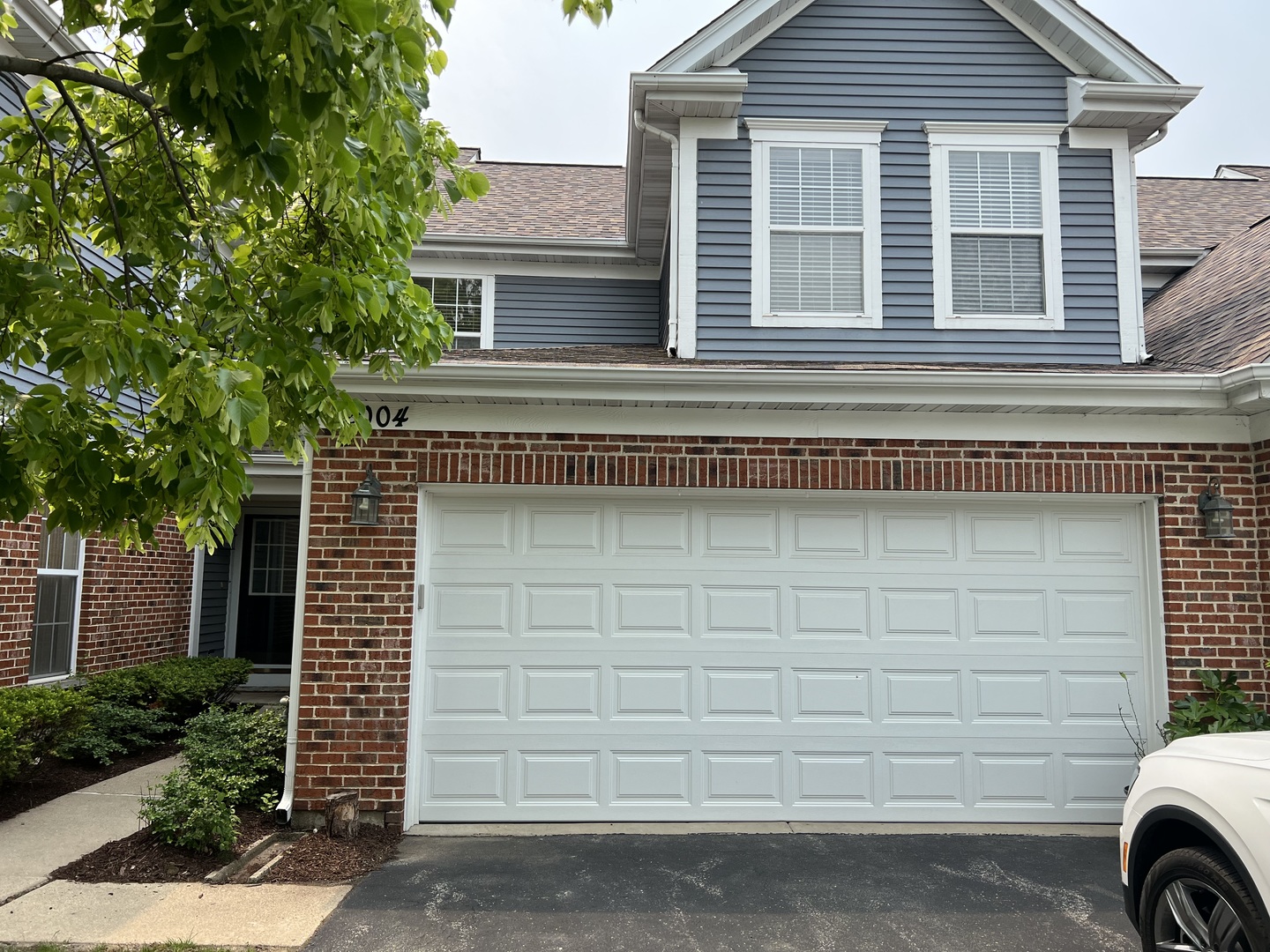 2004 North Silver Lake Road Arlington Heights, IL 60004 - Photo 1 of 22