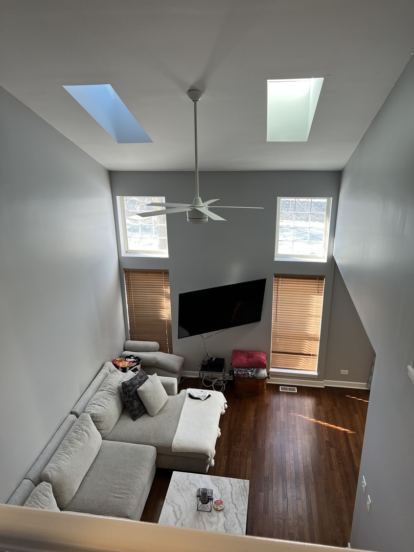 2004 North Silver Lake Road Arlington Heights, IL 60004 - Photo 11 of 22