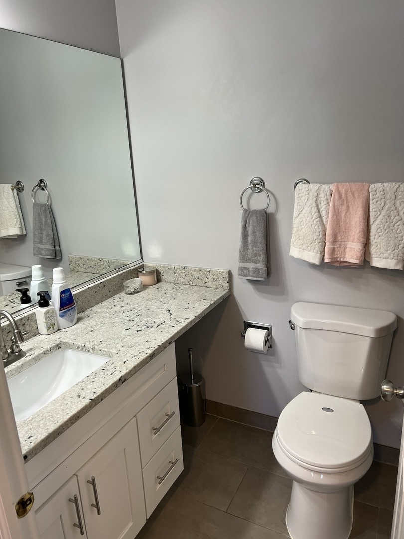 2004 North Silver Lake Road Arlington Heights, IL 60004 - Photo 12 of 22