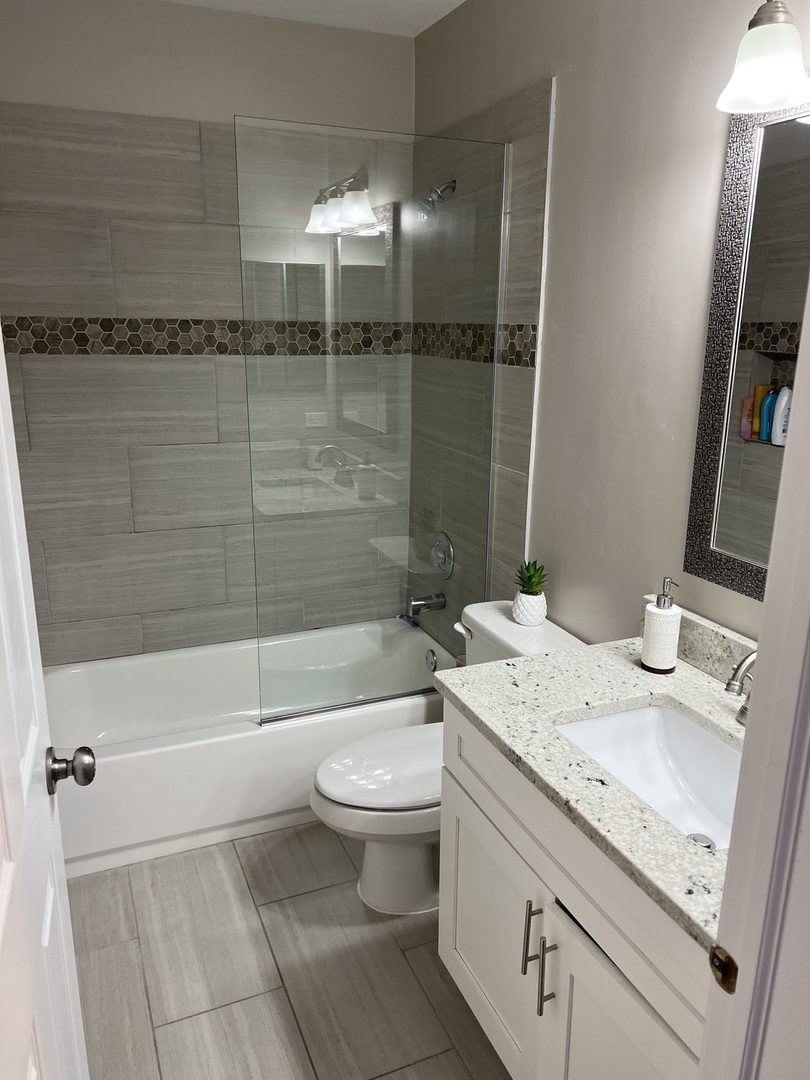 2004 North Silver Lake Road Arlington Heights, IL 60004 - Photo 16 of 22