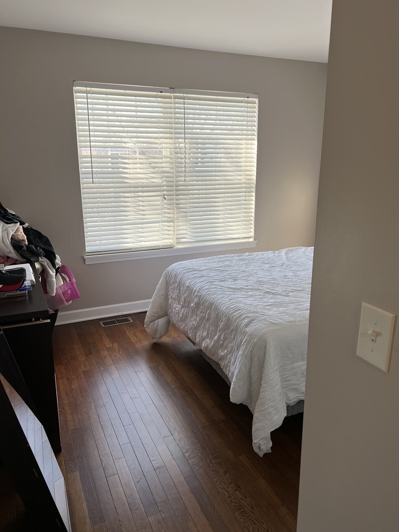 2004 North Silver Lake Road Arlington Heights, IL 60004 - Photo 18 of 22