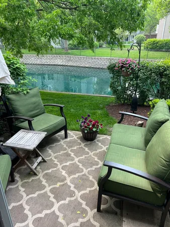 $3,500 | 2004 North Silver Lake Road, Arlington Heights, IL 60004