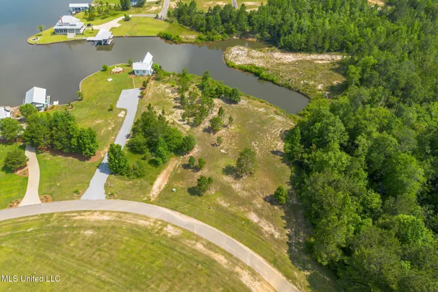 $129,900 | Lot 8 The Moorings, Lumberton, MS 39455