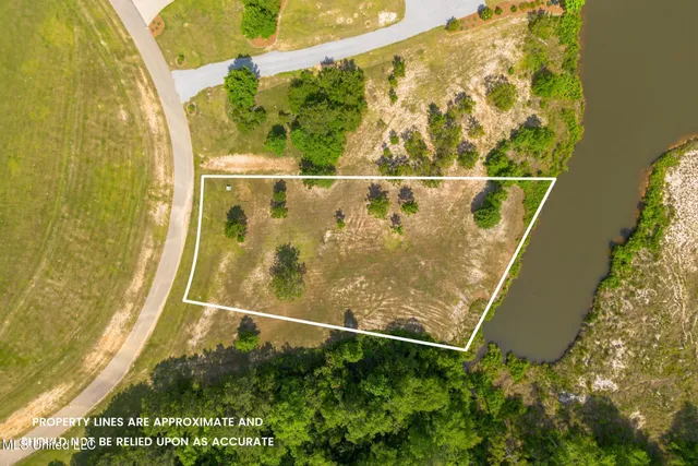 $129,900 | Lot 8 The Moorings, Lumberton, MS 39455
