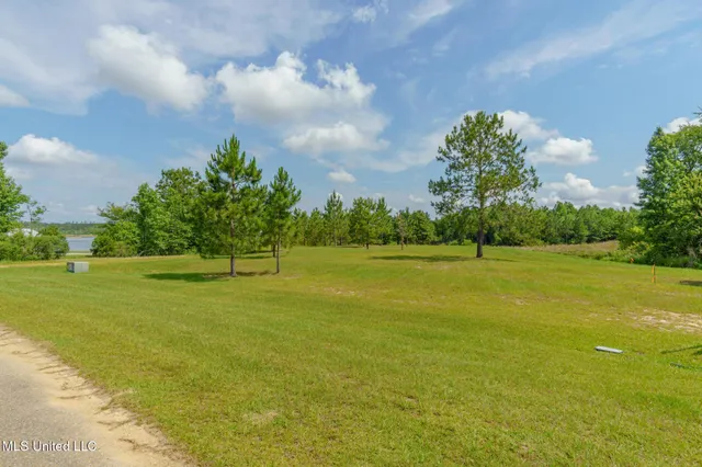 $129,900 | Lot 8 The Moorings, Lumberton, MS 39455