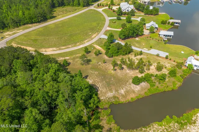 $129,900 | Lot 8 The Moorings, Lumberton, MS 39455