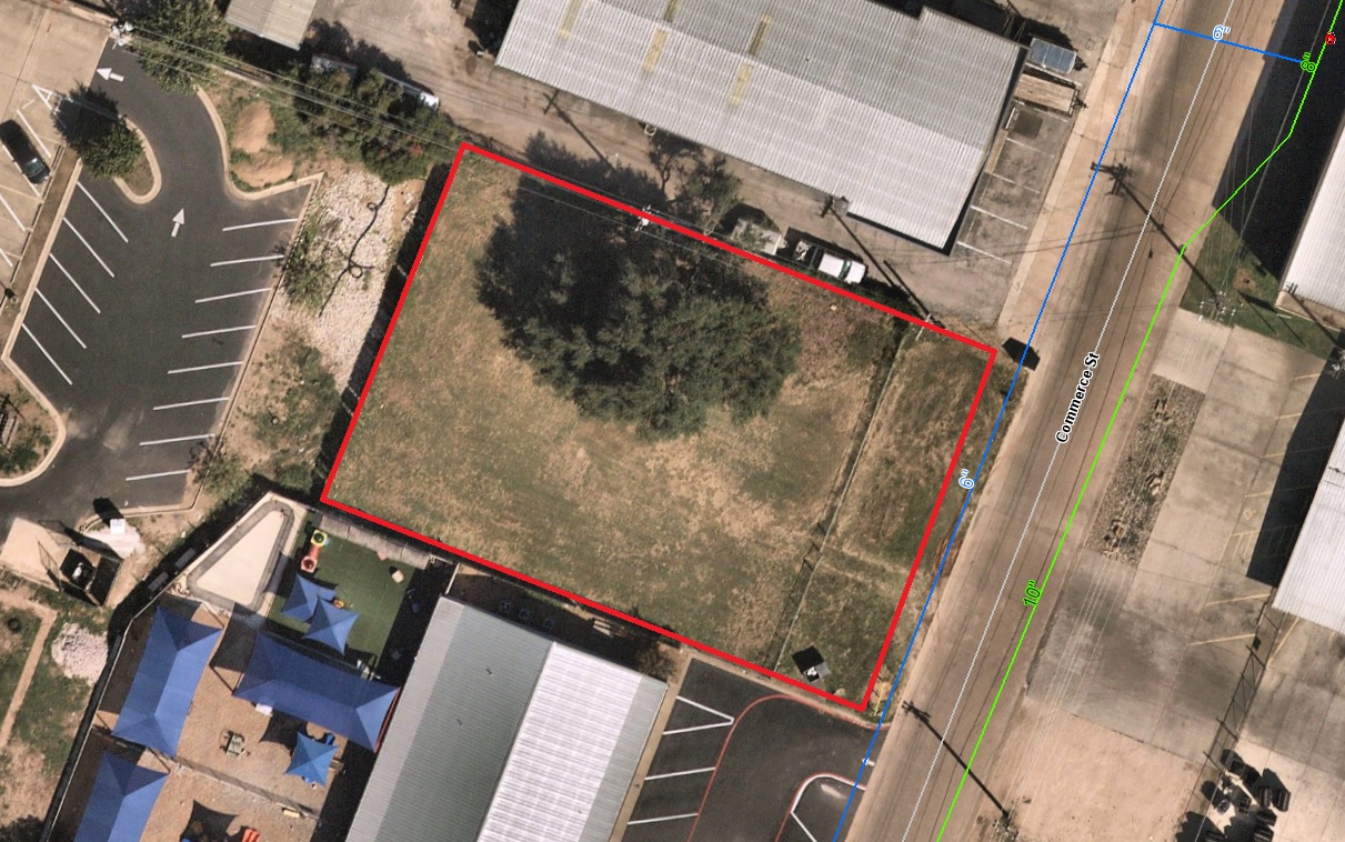 2600 Commerce Street Marble Falls, TX 78654 - Photo 7 of 12 a view of an outdoor space