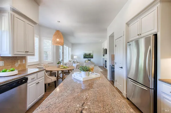 $8,000 | 704 Hunt Avenue, St. Helena, CA 94574