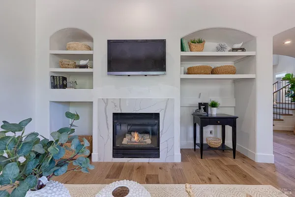 $8,000 | 704 Hunt Avenue, St. Helena, CA 94574