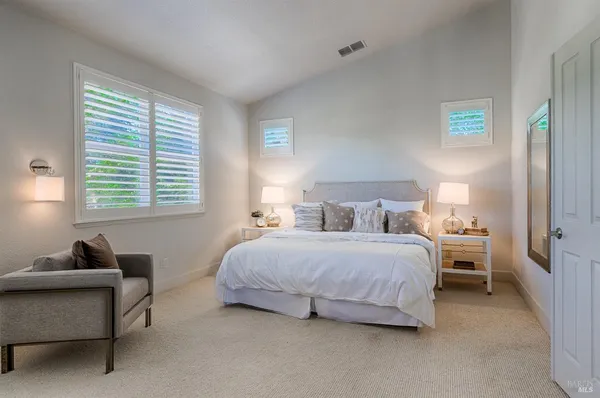 $8,000 | 704 Hunt Avenue, St. Helena, CA 94574
