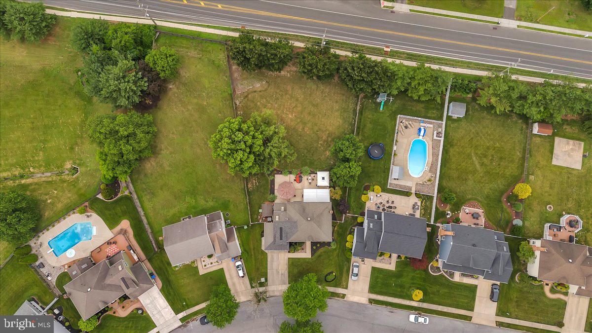 27 Spring Mill Drive Sewell, NJ 08080 - Photo 27 of 34 Charming suburban oasis from above.