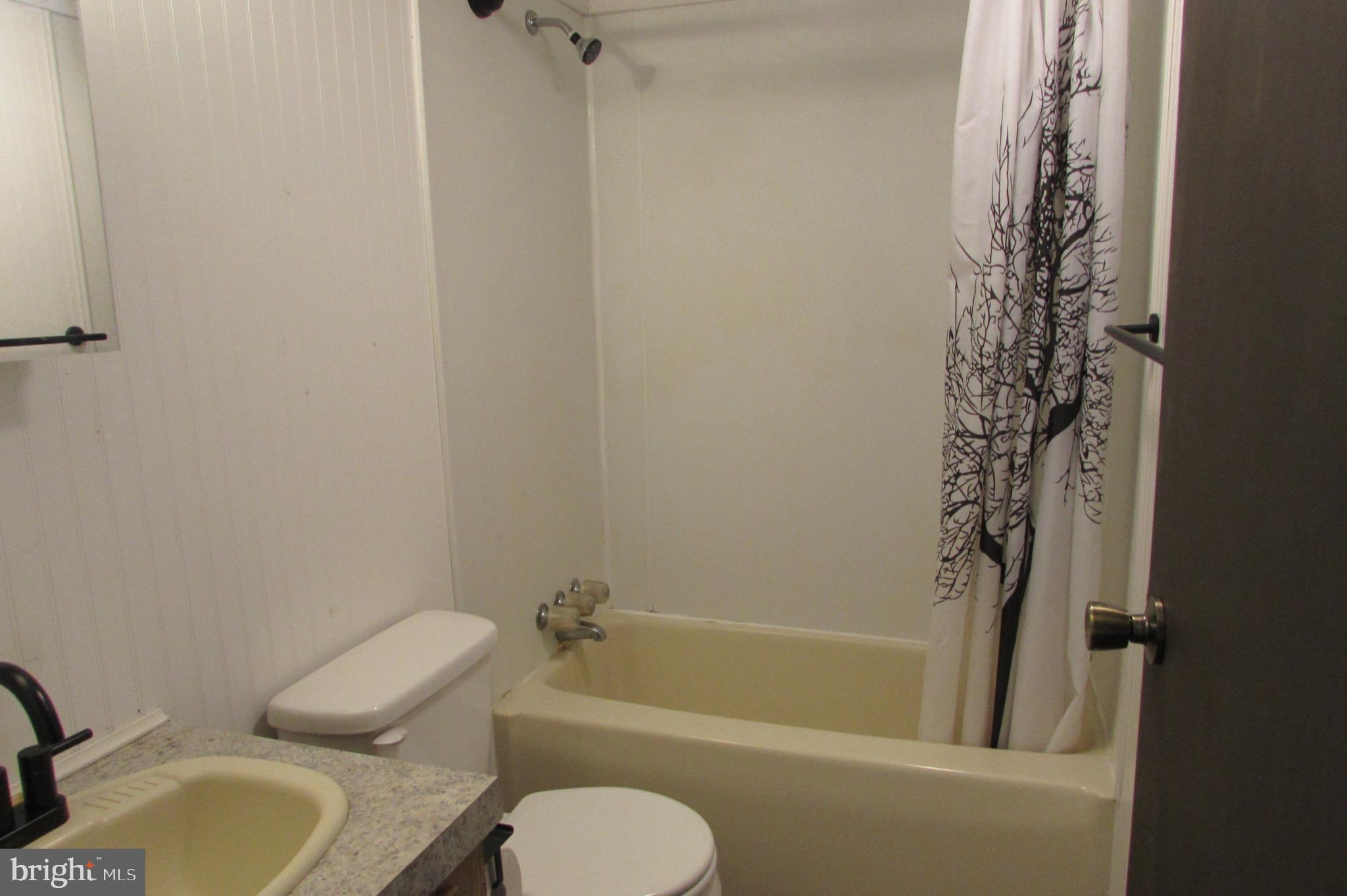 12222 Polktown Road, Unit 80 Waynesboro, PA 17268 - Photo 8 of 19 Gallery Image 8