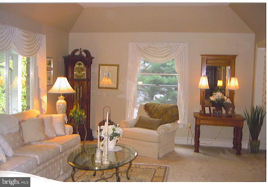 276 Rhoda Drive Lancaster, PA 17601 - Photo 6 of 14 Gallery Image 6