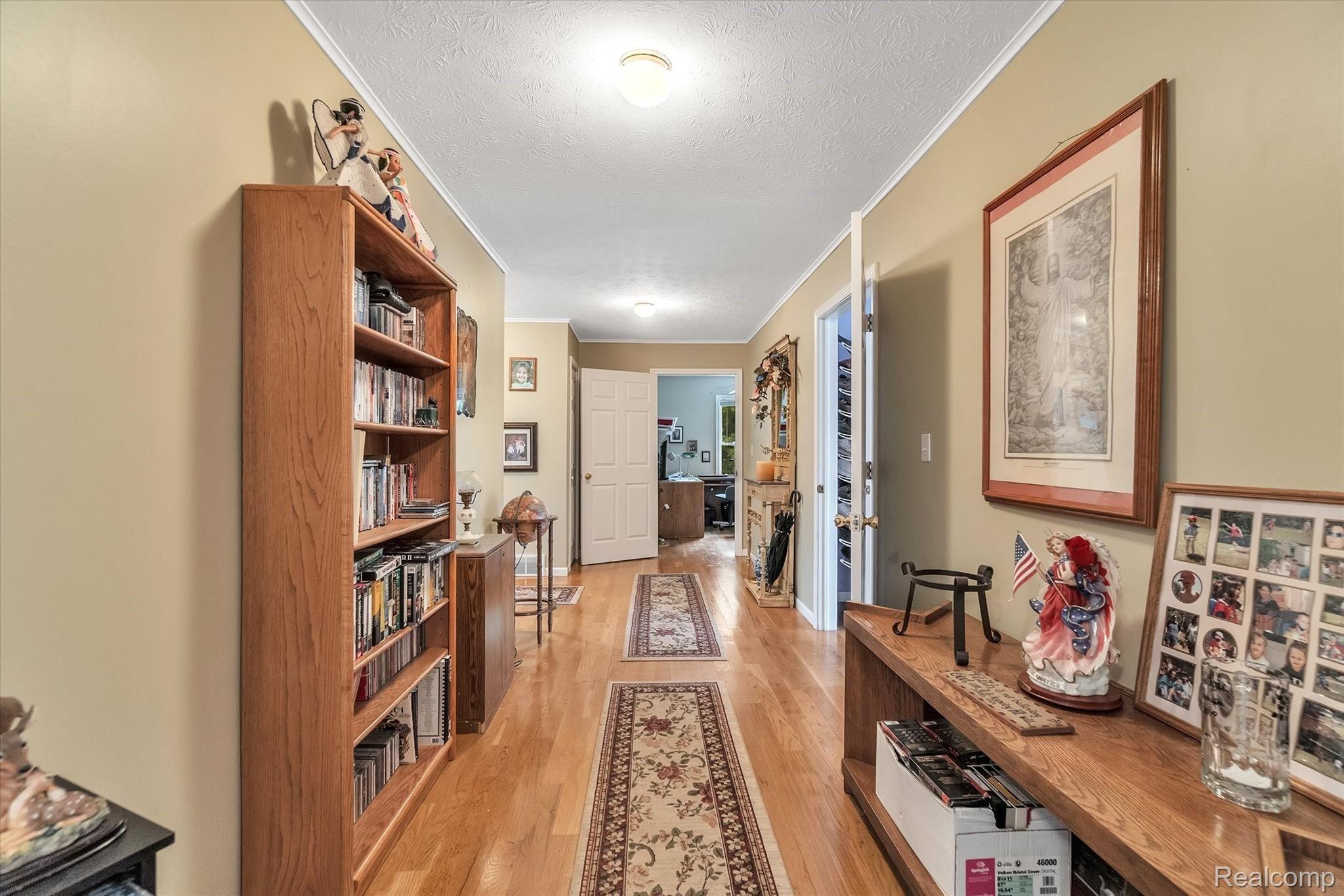 5380 Riverview Road Gladwin, MI 48624 - Photo 12 of 53 12-5380-Riverview-Rd-Gladwin-MI-48624-WindowStill-Real-Estate-Photography-12.jpg