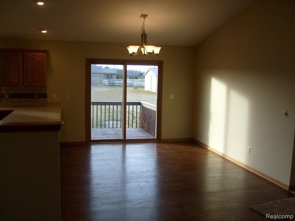 2464 Daley Road Lapeer, MI 48446 - Photo 5 of 15 4 Dining Room S6305748.JPG