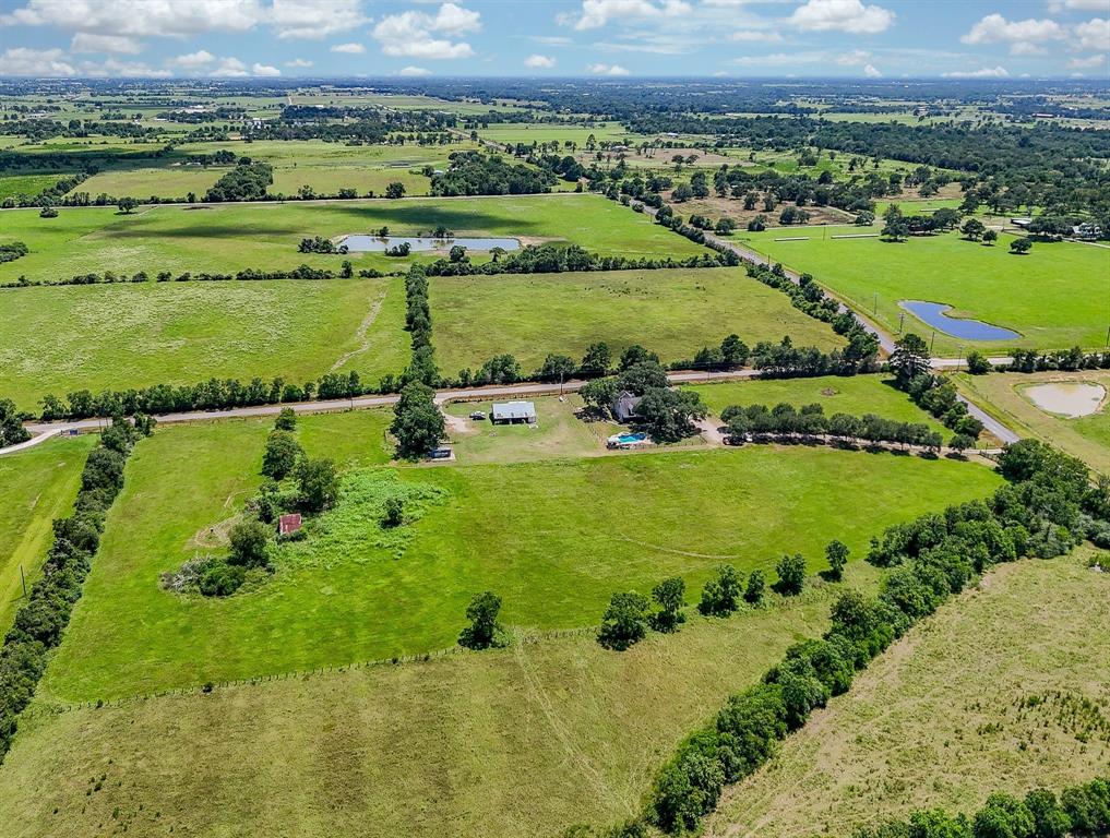 29400 Waller Gladish Road Waller, TX 77484 - Photo 39 of 39 a view of a city with a lake