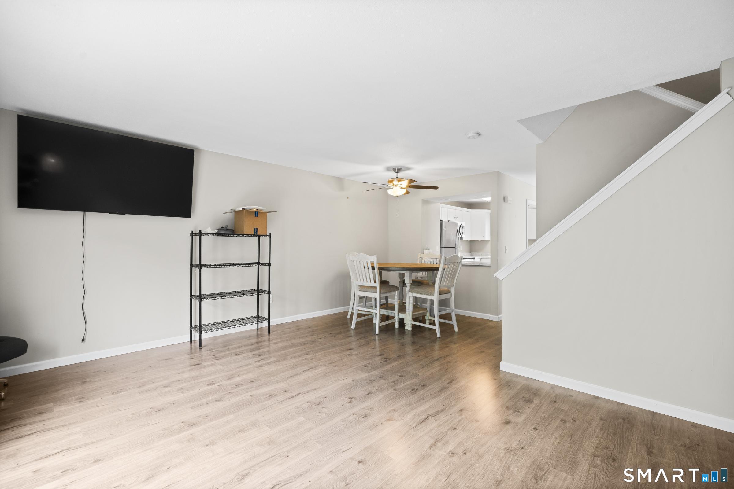 102 Oak Ridge Drive, Unit 102 Windsor Locks, CT 06096 - Photo 12 of 32