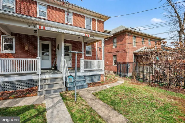 $2,100 | 144 Seminary Avenue, Gettysburg, PA 17325