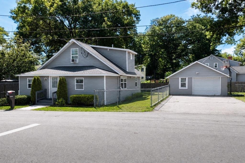 114 Bay State Road Tewksbury, MA 01876 - Photo 2 of 27