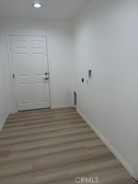 16925 Nanticoke Road Apple Valley, CA 92307 - Photo 17 of 87 a view of a room with wooden floor