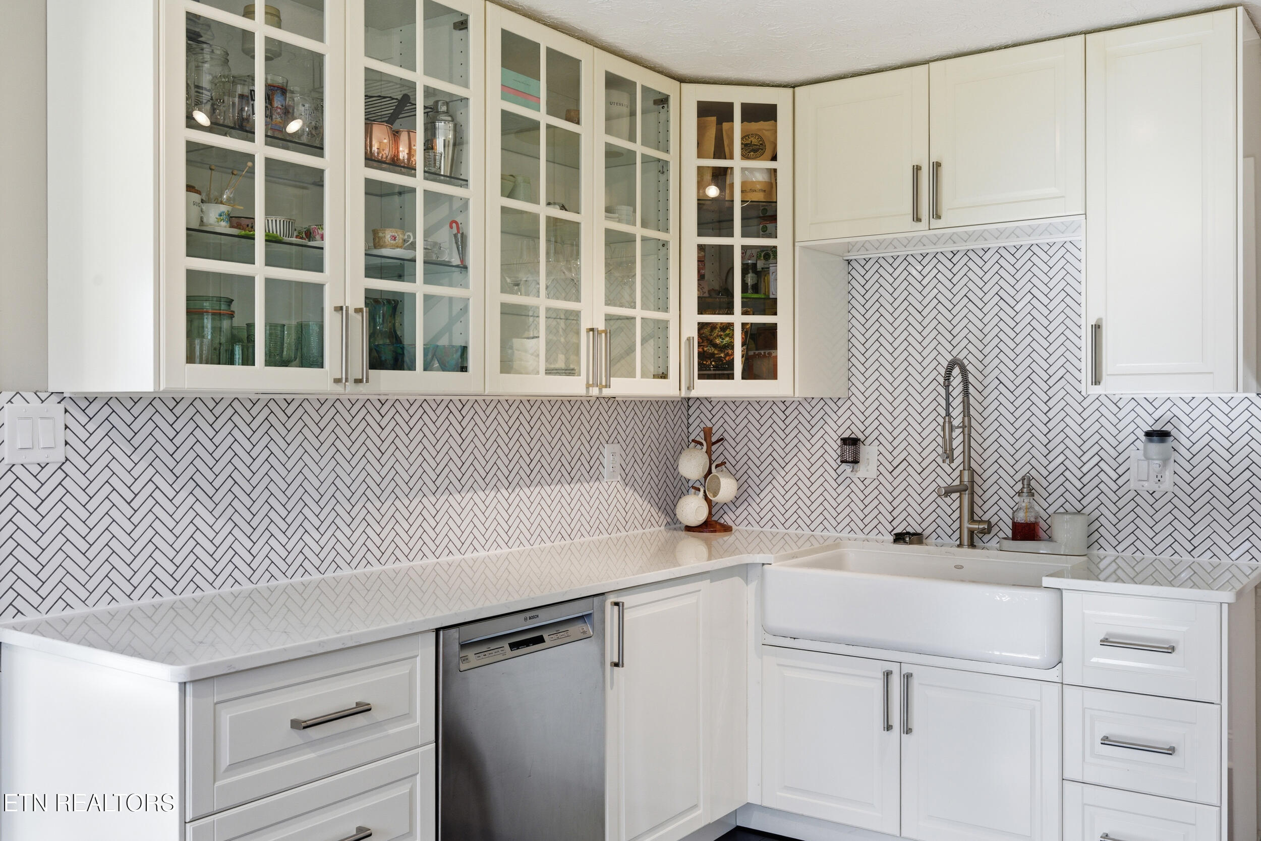 10508 River Ridge Road Knoxville, TN 37922 - Photo 12 of 28 qaurtz