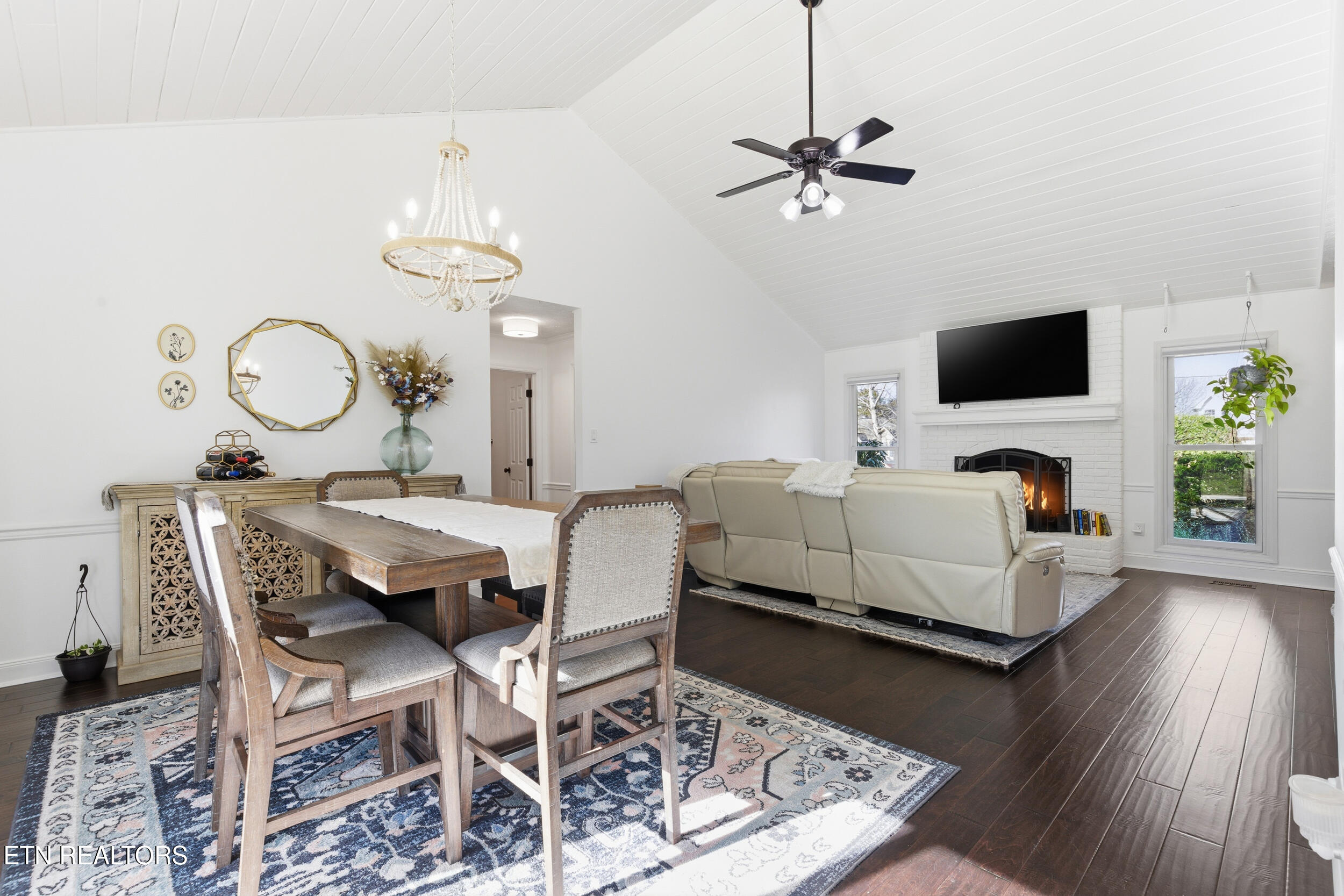 10508 River Ridge Road Knoxville, TN 37922 - Photo 7 of 28 vaulted ceilings