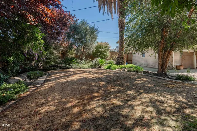 $375,000 | 160 Oleander Avenue, Bakersfield, CA 93304