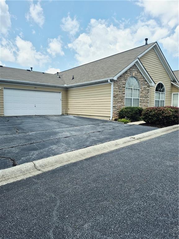 2191 Rockbridge Road Southwest, Unit 2101 Stone Mountain, GA 30087 - Photo 3 of 29