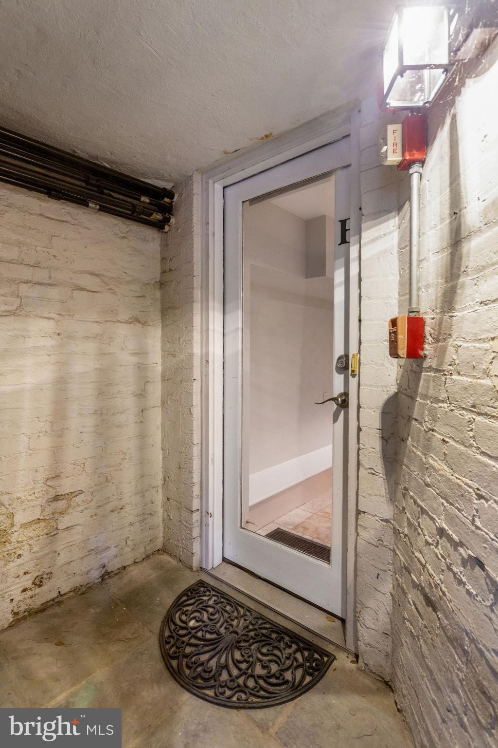 1757 T Street Northwest, Unit F Washington, DC 20009 - Photo 4 of 17