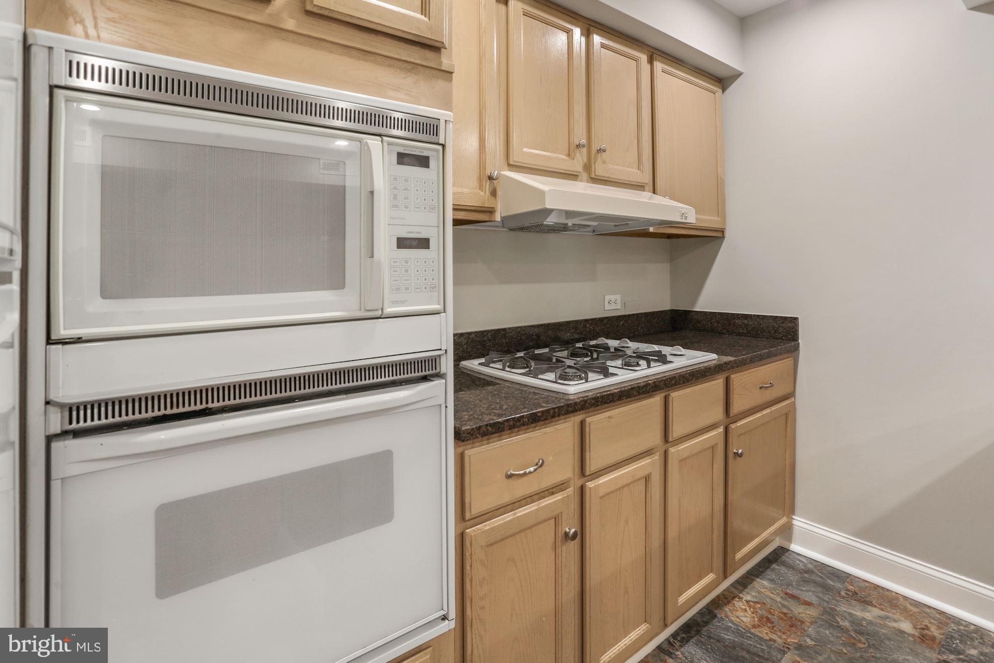 1757 T Street Northwest, Unit F Washington, DC 20009 - Photo 8 of 17