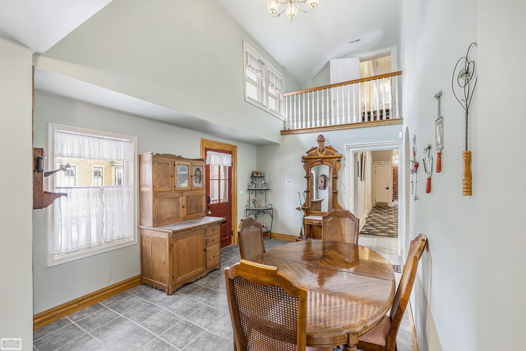 185 South Main Street Romeo, MI 48065 - Photo 9 of 56