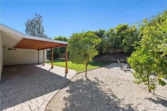 $1,350,000 | 1543 Norwich Avenue, Thousand Oaks, CA 91360