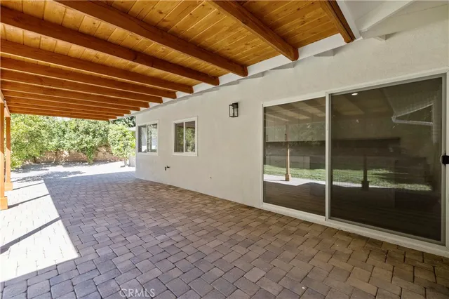 $1,350,000 | 1543 Norwich Avenue, Thousand Oaks, CA 91360
