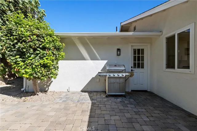 $1,350,000 | 1543 Norwich Avenue, Thousand Oaks, CA 91360