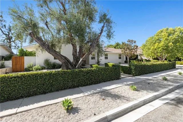 $1,350,000 | 1543 Norwich Avenue, Thousand Oaks, CA 91360
