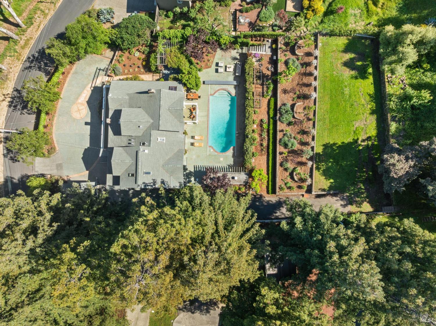 47 Main Drive San Rafael, CA 94901 - Photo 11 of 93